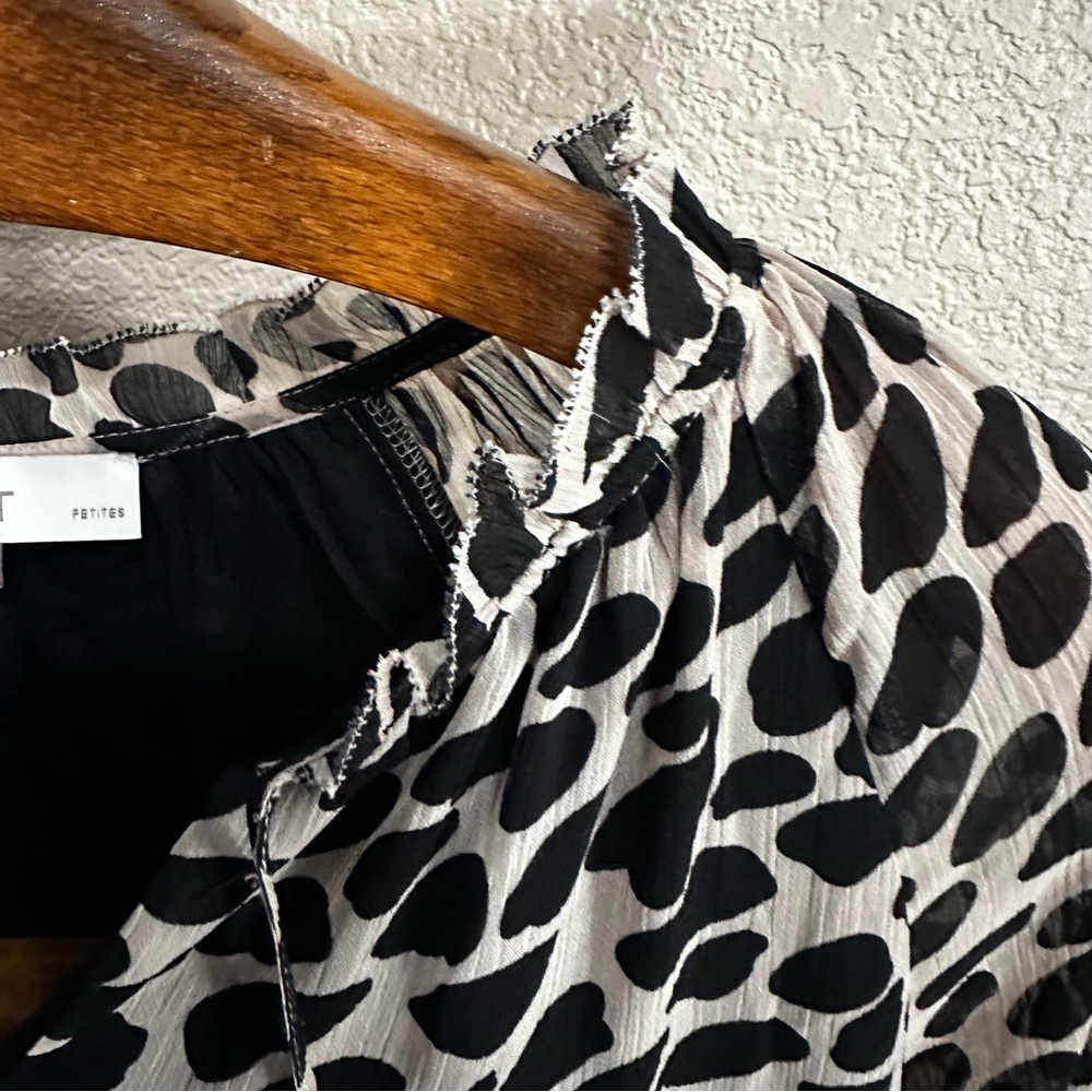 LOFT animal print Flowy dress size MP med petite long sleeve loose - Picture 3 of 8
